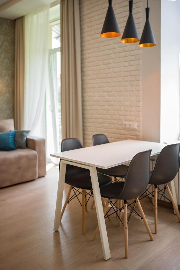 פולטבה Modern Apartmeents Near Central Park מראה חיצוני תמונה